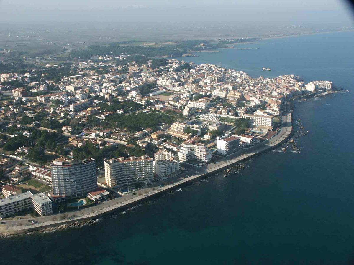 דירות L' Escala Riells De Mar A6 מראה חיצוני תמונה